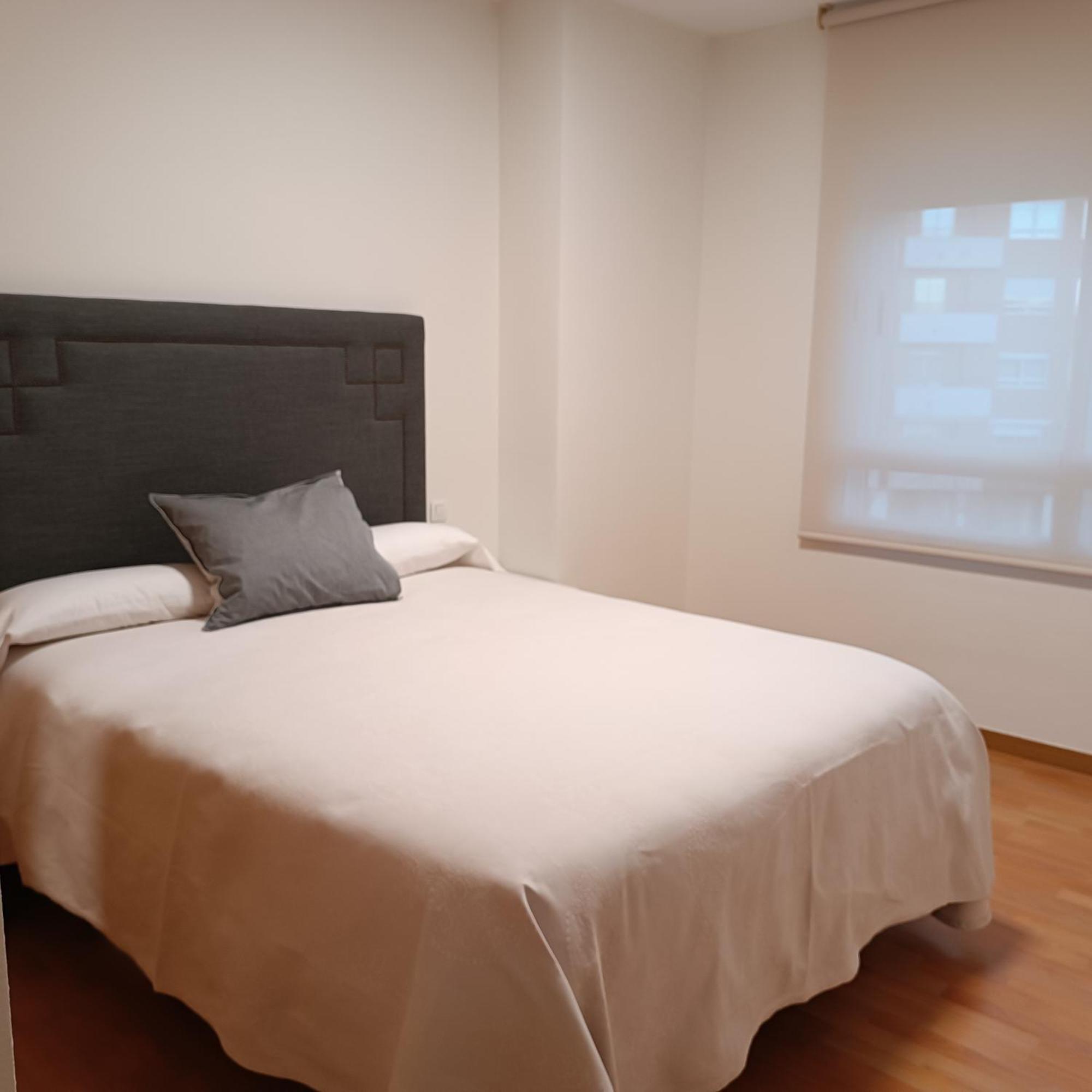 Apartamentos Go Covaresa Parking Gratuito Bajo Disponibilidad Valladolid Buitenkant foto