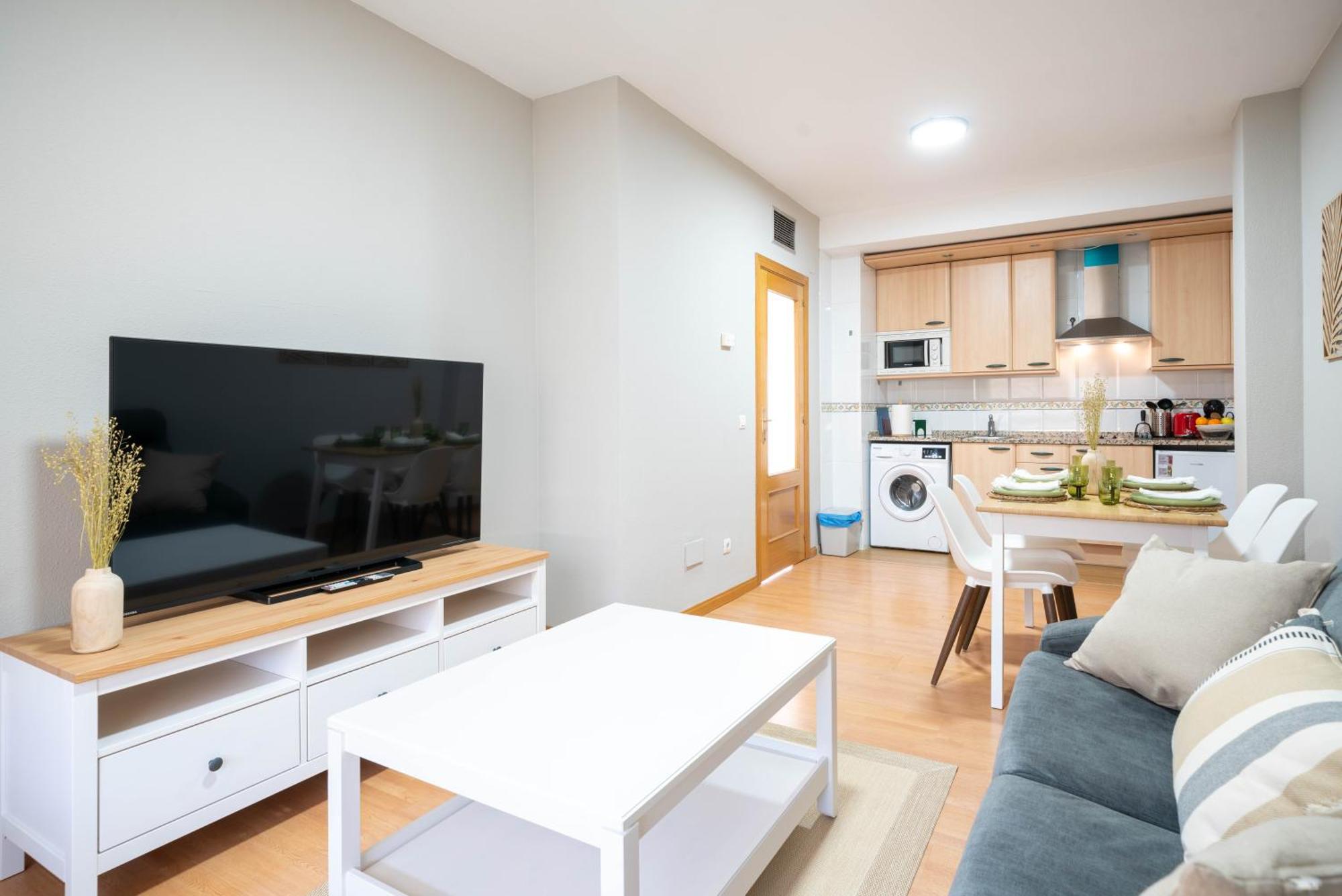 Apartamentos Go Covaresa Parking Gratuito Bajo Disponibilidad Valladolid Buitenkant foto