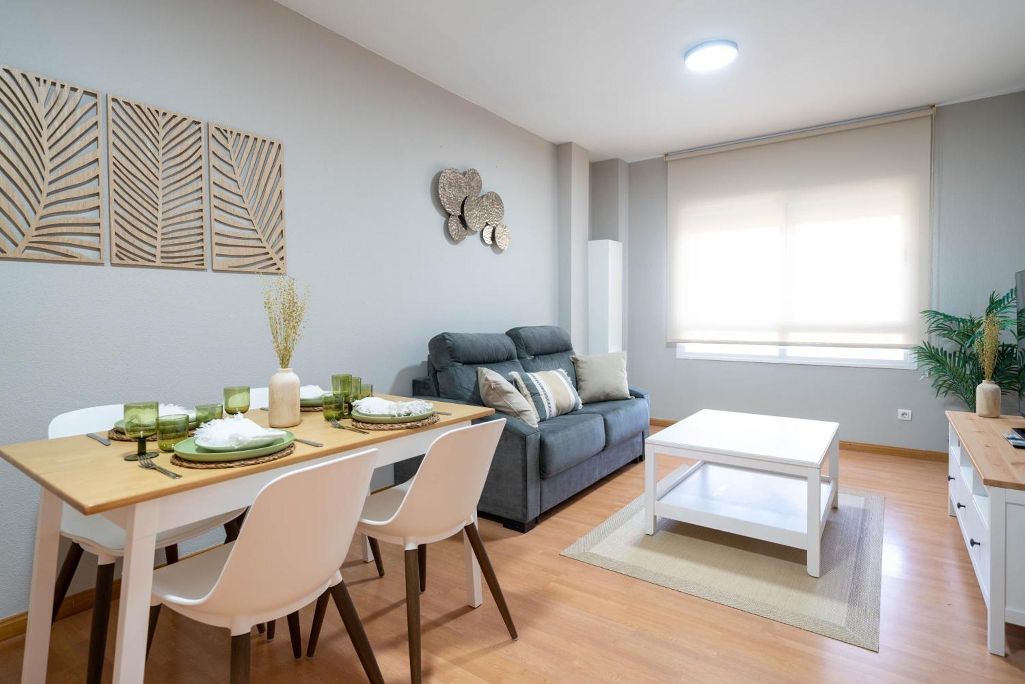 Apartamentos Go Covaresa Parking Gratuito Bajo Disponibilidad Valladolid Buitenkant foto